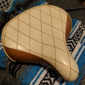 Huffy's Woman cruiser seat